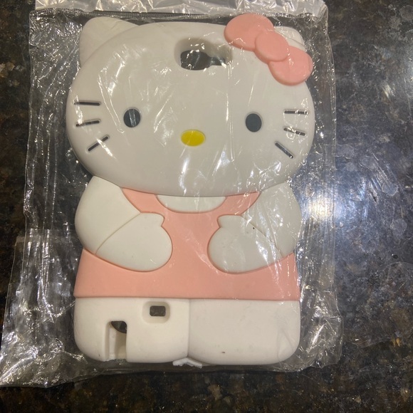 HELLO KITTY RUBBER PHONE CASE - Picture 8 of 11